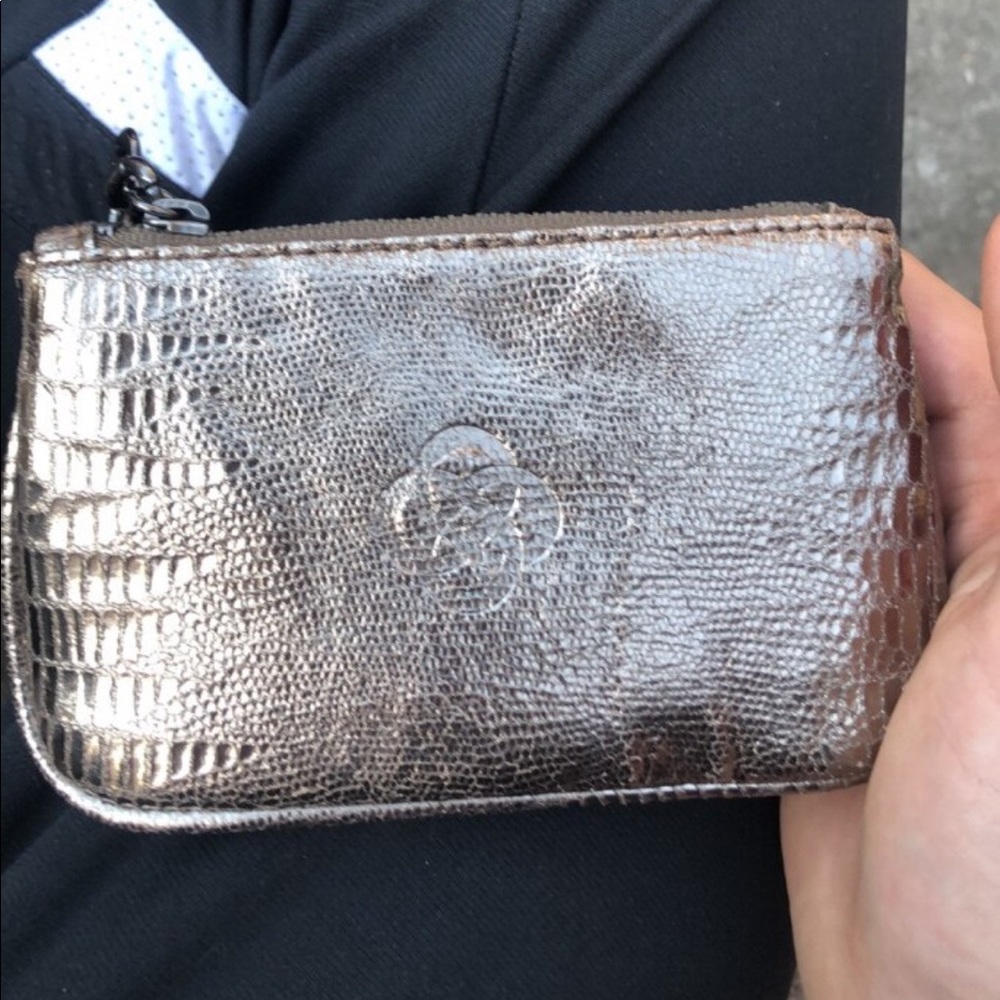 Lambskin Stella and dot key pouch